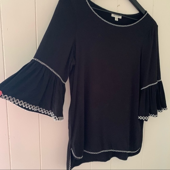 Max Studio Bell Sleeve Boho Knit Top XS - Picture 3 of 8